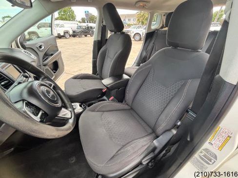 Used 2018 Jeep Compass Sport image 21