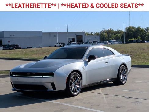 Used 2024 Dodge Charger R/T Scat Pack w/ Plus Group image 3