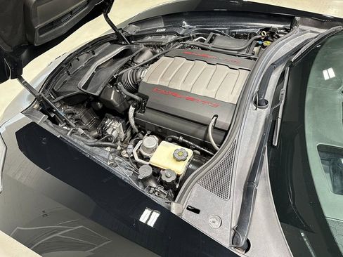 Used 2014 Chevrolet Corvette Stingray Convertible w/ 3LT Preferred Equipment Group RWD image 4