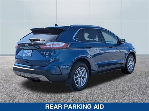 Used 2024 Ford Edge SEL w/ Convenience Package image 5