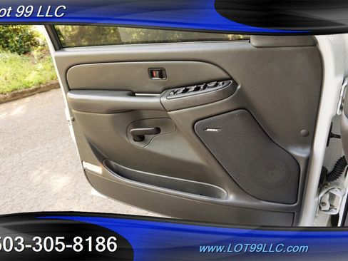 Used 2006 Chevrolet Silverado 2500 LT image 23