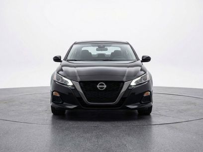 Used 2025 Nissan Altima 2.5 SV