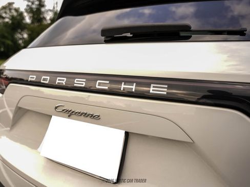 Used 2020 Porsche Cayenne AWD/4WD image 63