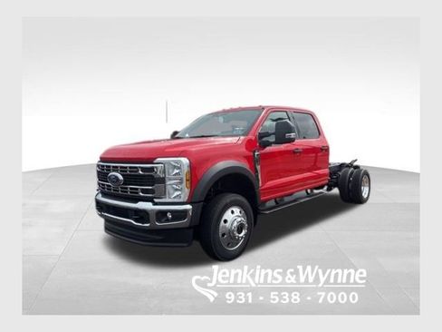 New 2025 Ford F450 XLT w/ XLT Value Package image 1