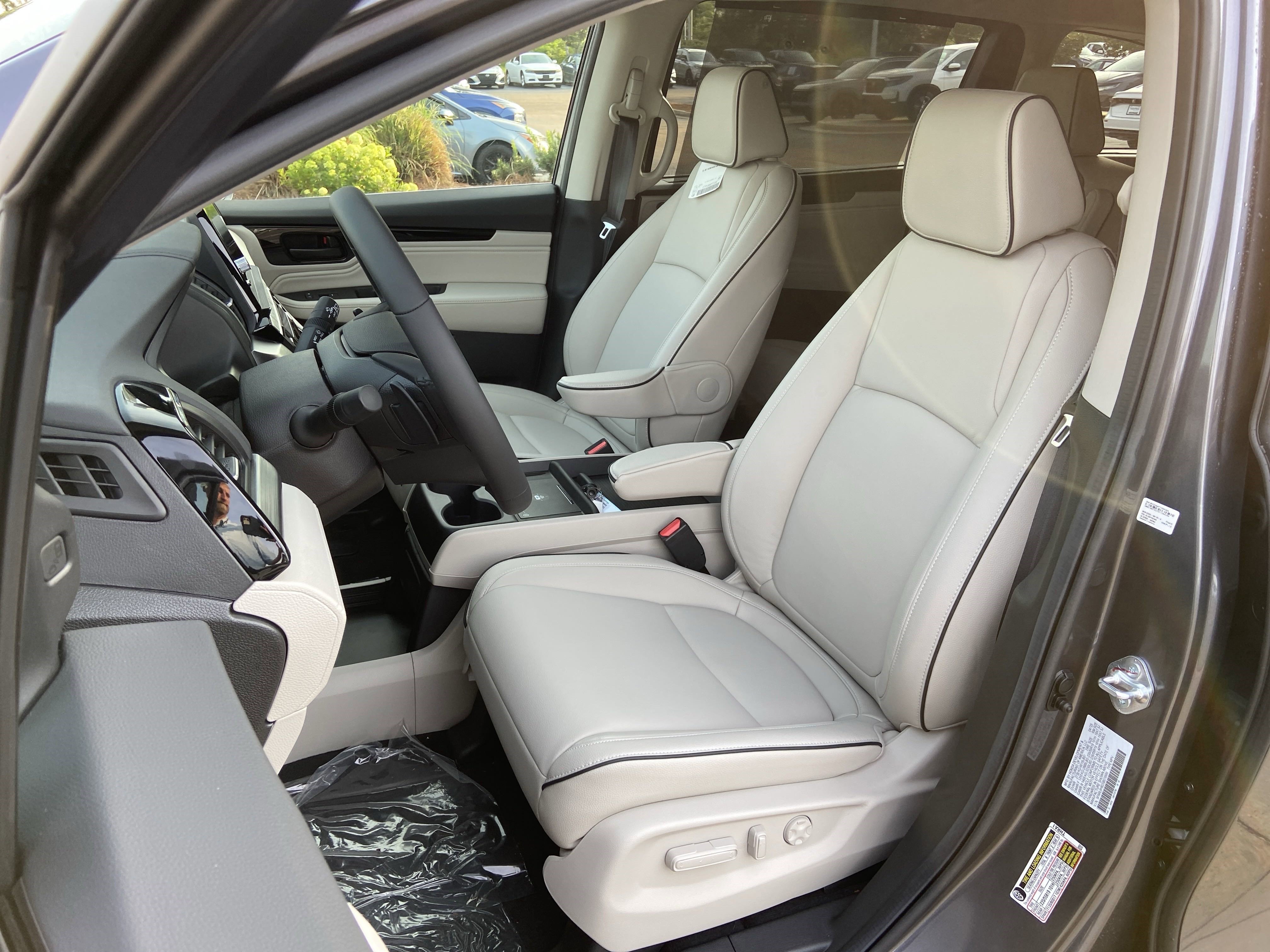 New 2027 Honda Odyssey Touring image 21