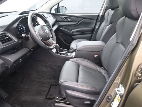 Certified 2025 Subaru Ascent Bronze Edition AWD/4WD image 18