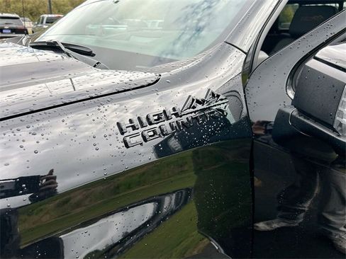 New 2025 Chevrolet Silverado 1500 High Country w/ High Country Premium Package image 33