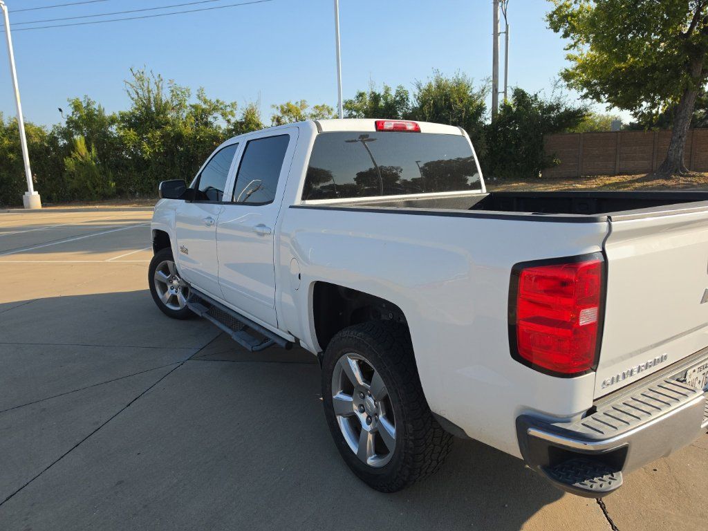 Used 2017 Chevrolet Silverado 1500 LT w/ Texas Edition RWD image 4