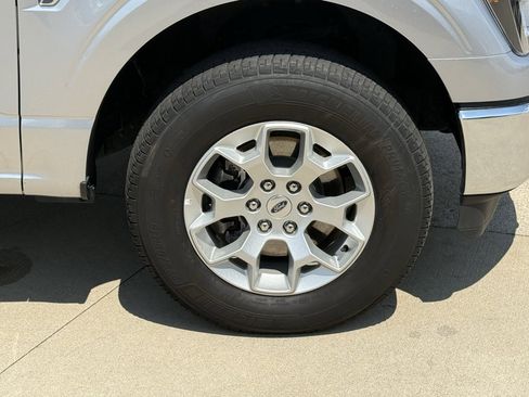 Used 2023 Ford F150 XLT image 9