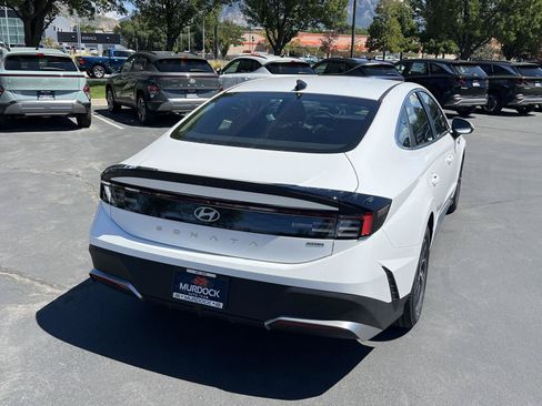 Certified 2026 Hyundai Sonata Blue FWD image 8