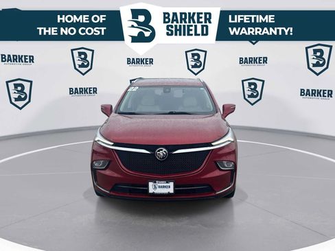 Used 2022 Buick Enclave Essence w/ Sport Touring Edition FWD image 4