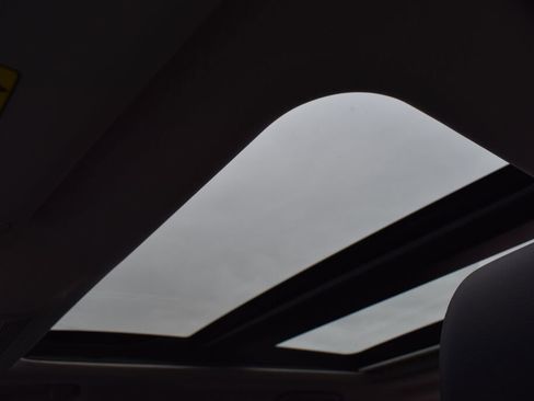 Used 2025 MAZDA CX-50 2.5 Hybrid w/ Premium Plus Pkg image 16