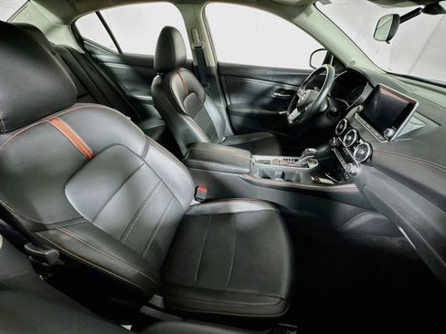 Used 2024 Nissan Sentra SR w/ SR Premium Package FWD image 29