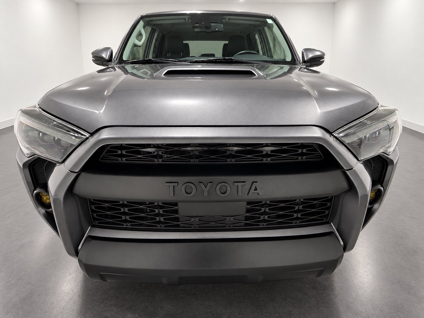Used 2020 Toyota 4Runner TRD Off-Road Premium w/ Moonroof Package AWD/4WD image 11
