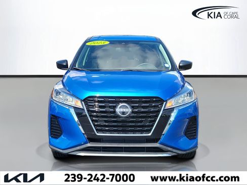 Used 2023 Nissan Kicks S FWD image 2