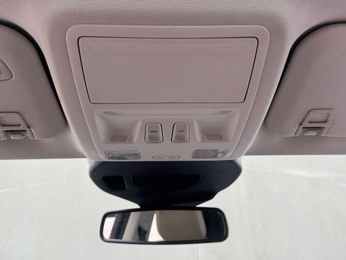 Used 2022 Ford Escape Titanium w/ Class II Trailer Tow Package AWD/4WD image 27