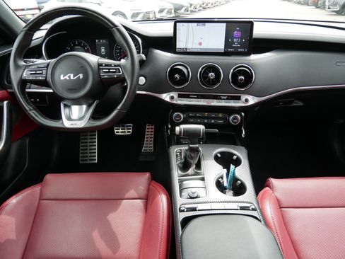 Used 2023 Kia Stinger GT-Line w/ Sun & Sound Package AWD/4WD image 10