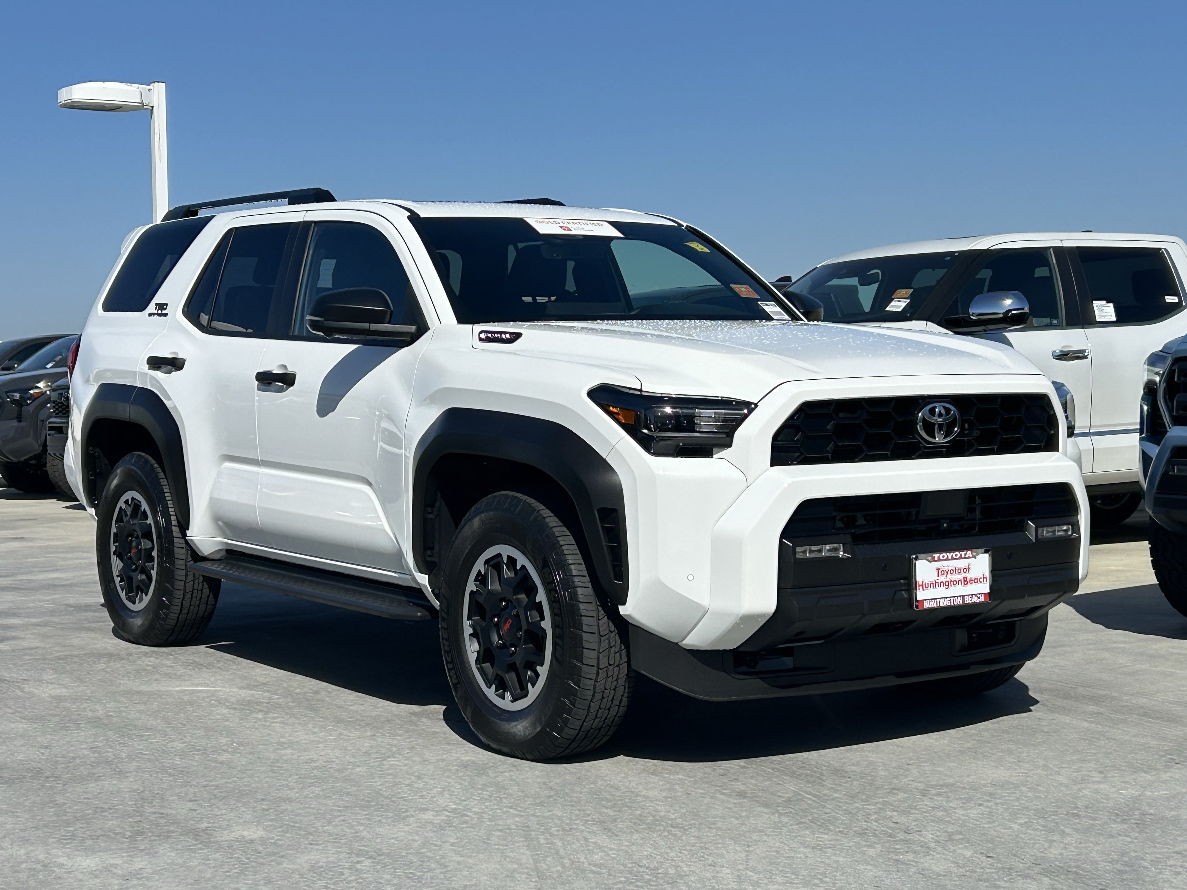 Certified 2025 Toyota 4Runner TRD Off-Road Premium AWD/4WD image 2