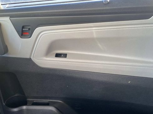 Used 2018 Honda Odyssey Elite image 10