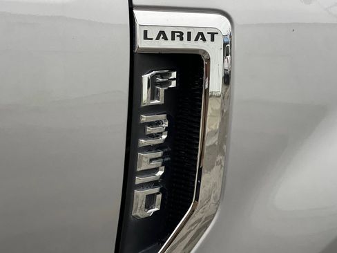 Certified 2020 Ford F350 Lariat image 26
