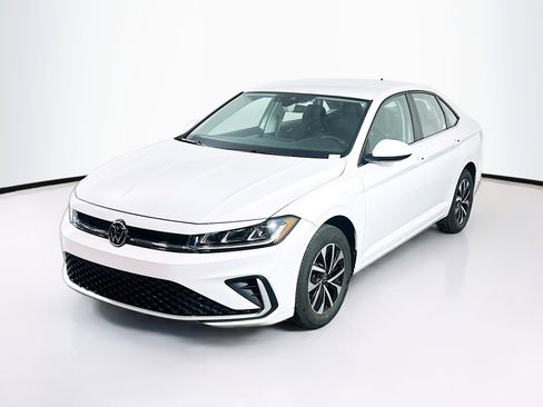 Used 2025 Volkswagen Jetta S FWD image 3