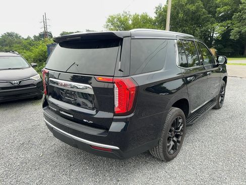 Used 2022 GMC Yukon SLT w/ SLT Luxury Package AWD/4WD image 5