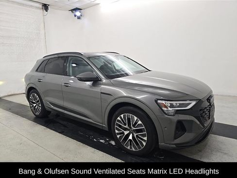 Used 2024 Audi Q8 e-tron Premium Plus AWD/4WD image 1