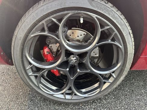 Used 2022 Alfa Romeo Stelvio Quadrifoglio w/ Active Assist Plus Package image 12