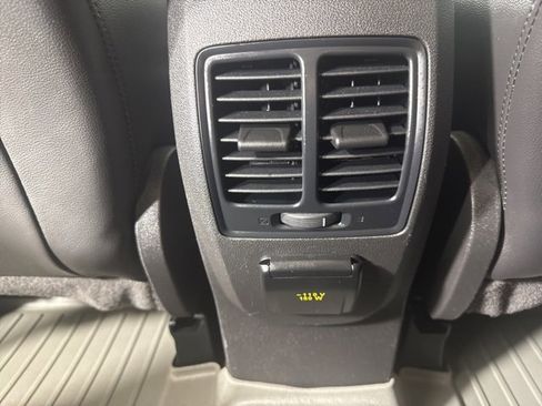 Certified 2019 Ford Escape Titanium w/ U9j03 - Titanium Tow Package image 13