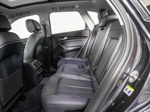 Used 2019 Audi Q5 2.0T Premium Plus w/ Premium Plus Package image 8