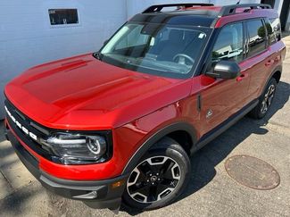 Used 2023 Ford Bronco Sport Outer Banks w/ Tech Package AWD/4WD video 1