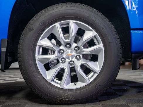 New 2026 Chevrolet Silverado 1500 Custom image 18