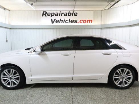 Used 2014 Lincoln MKZ Hybrid w/ Equipment Group 202A Reserve FWD image 1