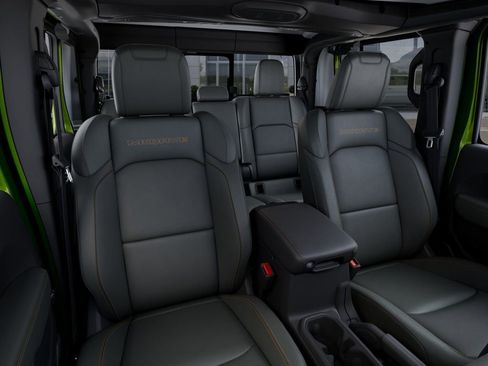 New 2026 Jeep Gladiator Mojave image 16