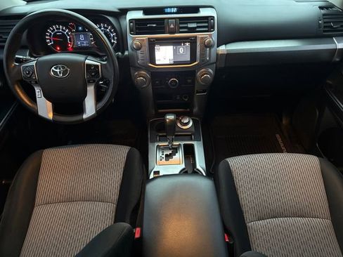 Used 2018 Toyota 4Runner SR5 image 12