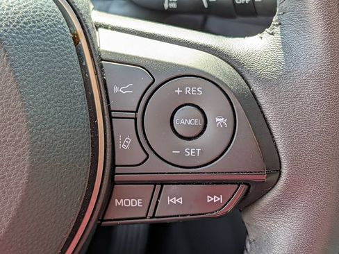 Used 2022 Toyota RAV4 SE w/ Convenience Package AWD/4WD image 22