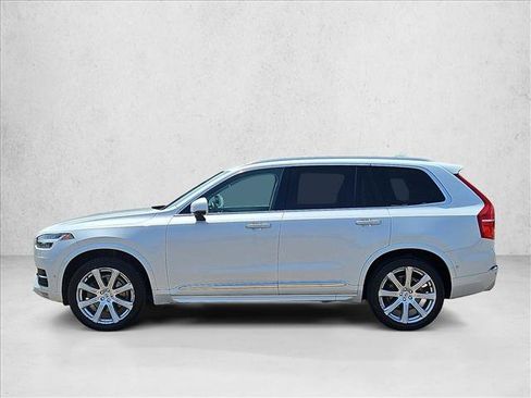 Used 2017 Volvo XC90 T6 Inscription w/ Vision Package AWD/4WD image 9