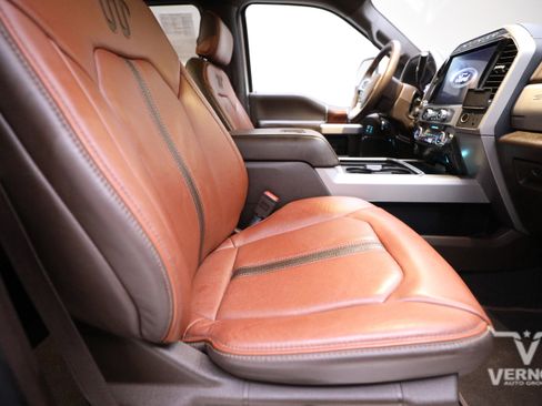 Used 2022 Ford F350 King Ranch w/ FX4 Off-Road Package image 11