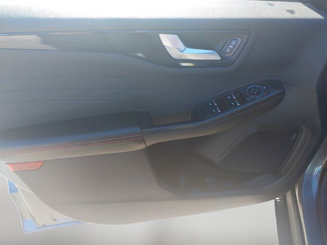 Used 2024 Ford Escape ST-Line AWD/4WD image 10
