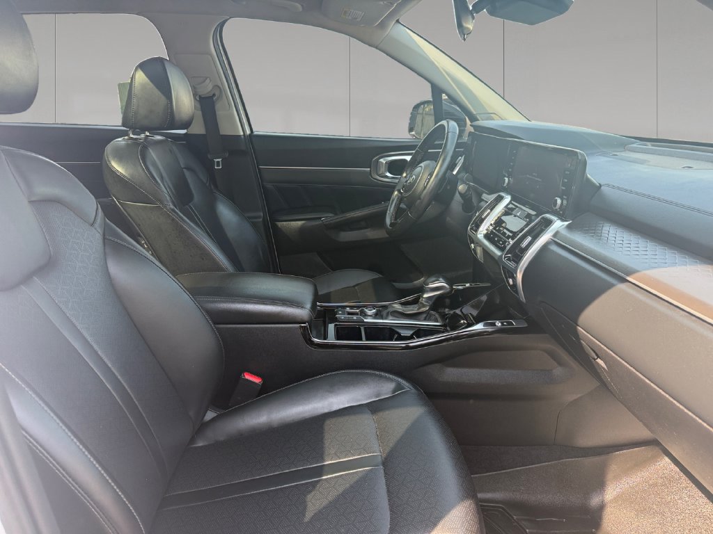 Used 2021 Kia Sorento SX AWD/4WD image 17