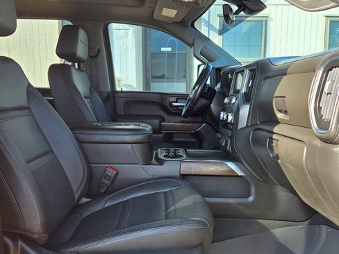 Used 2020 GMC Sierra 2500 Denali w/ Denali Ultimate Package AWD/4WD image 11