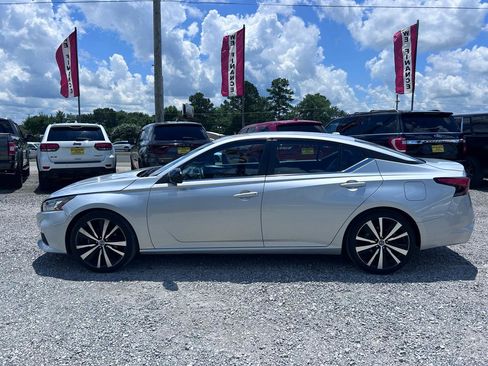 Used 2020 Nissan Altima 2.5 SR FWD image 20