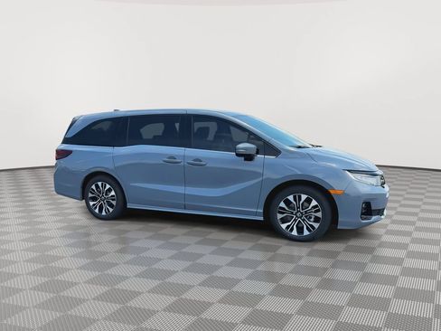 New 2026 Honda Odyssey Elite image 9