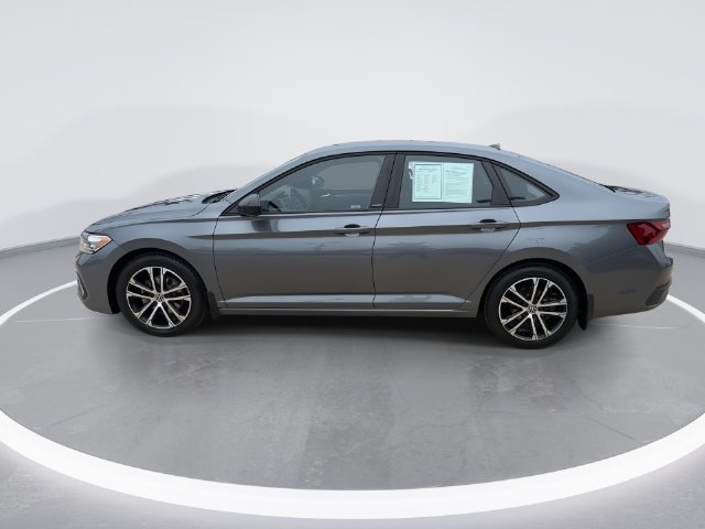 Used 2023 Volkswagen Jetta Sport FWD image 10