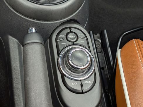 Used 2022 MINI Cooper S image 27