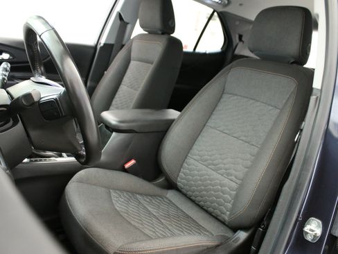 Used 2019 Chevrolet Equinox LT FWD image 27