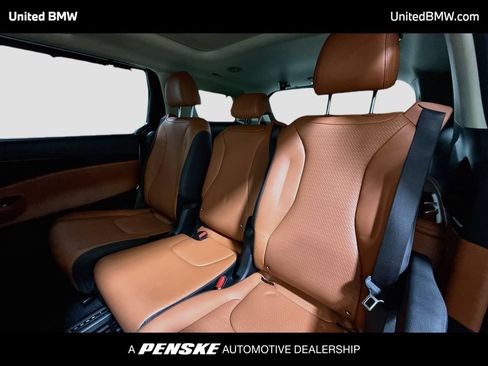 Used 2023 Kia Carnival SX Prestige FWD image 20