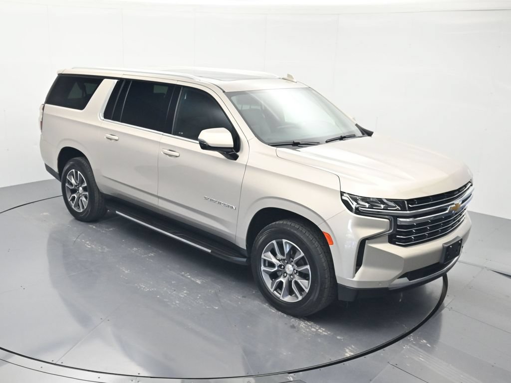 Certified 2024 Chevrolet Suburban LT w/ LT Signature Plus Package AWD/4WD image 34