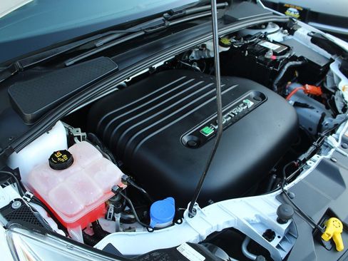 Used 2014 Ford Focus Electric Hatchback FWD image 32