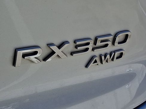 Used 2024 Lexus RX 350 Premium image 30